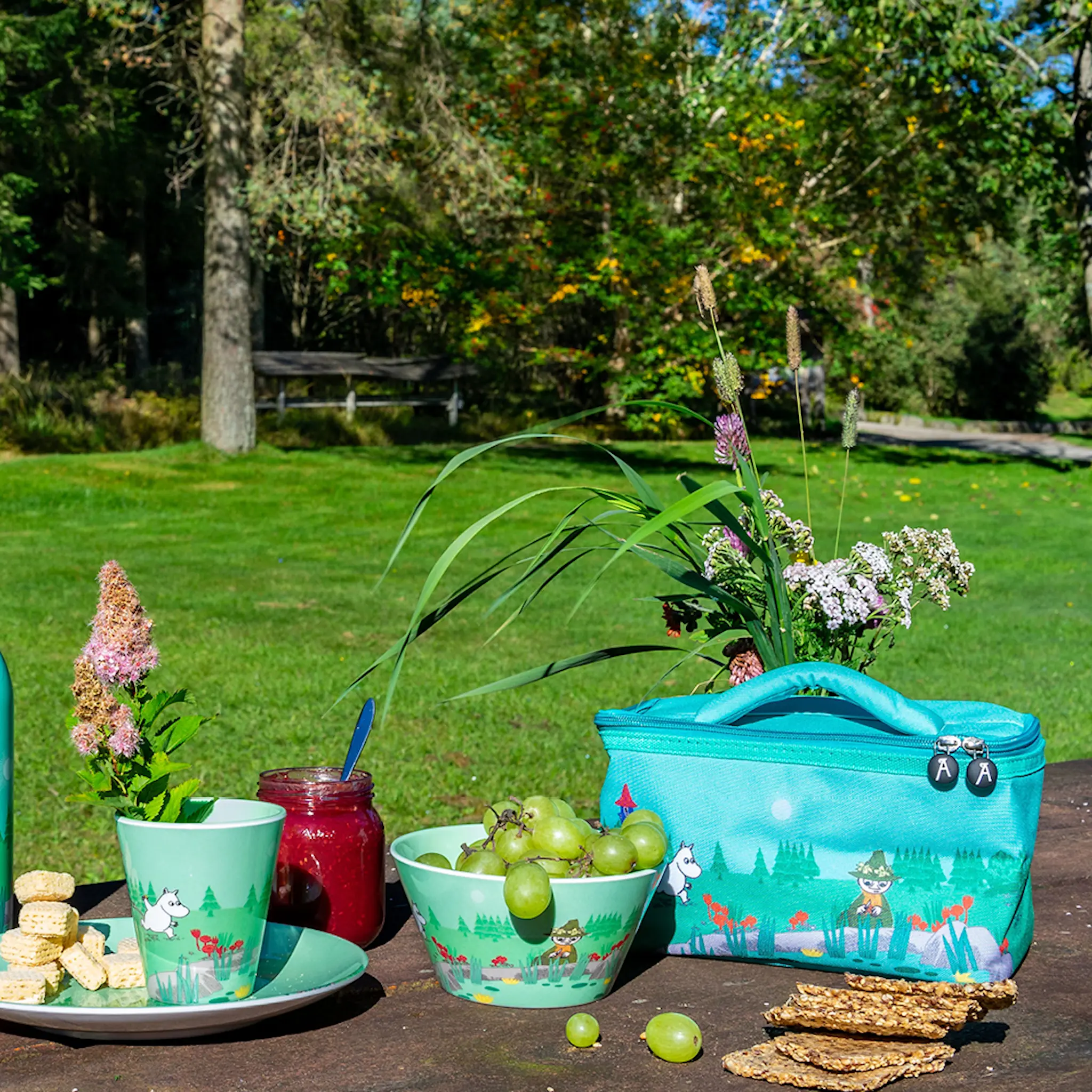 Les Artistes Mumin kylväska 4,5 L run green