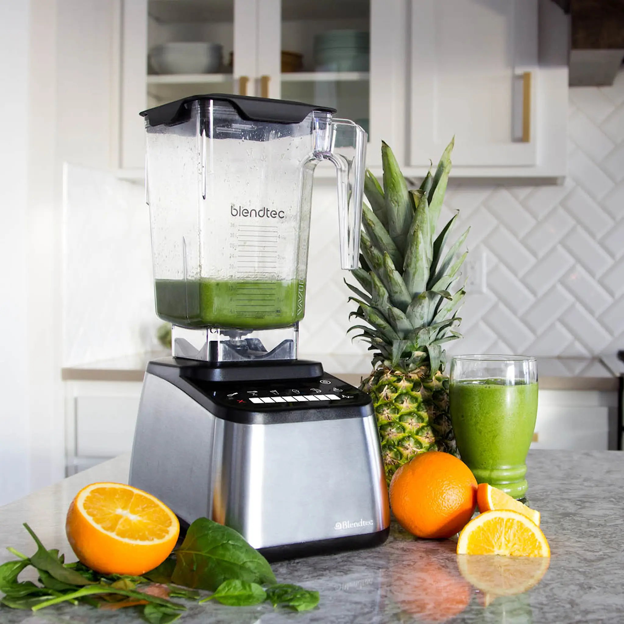 Blendtec Designer Blender 650 1560W 2,66 L borstat stål