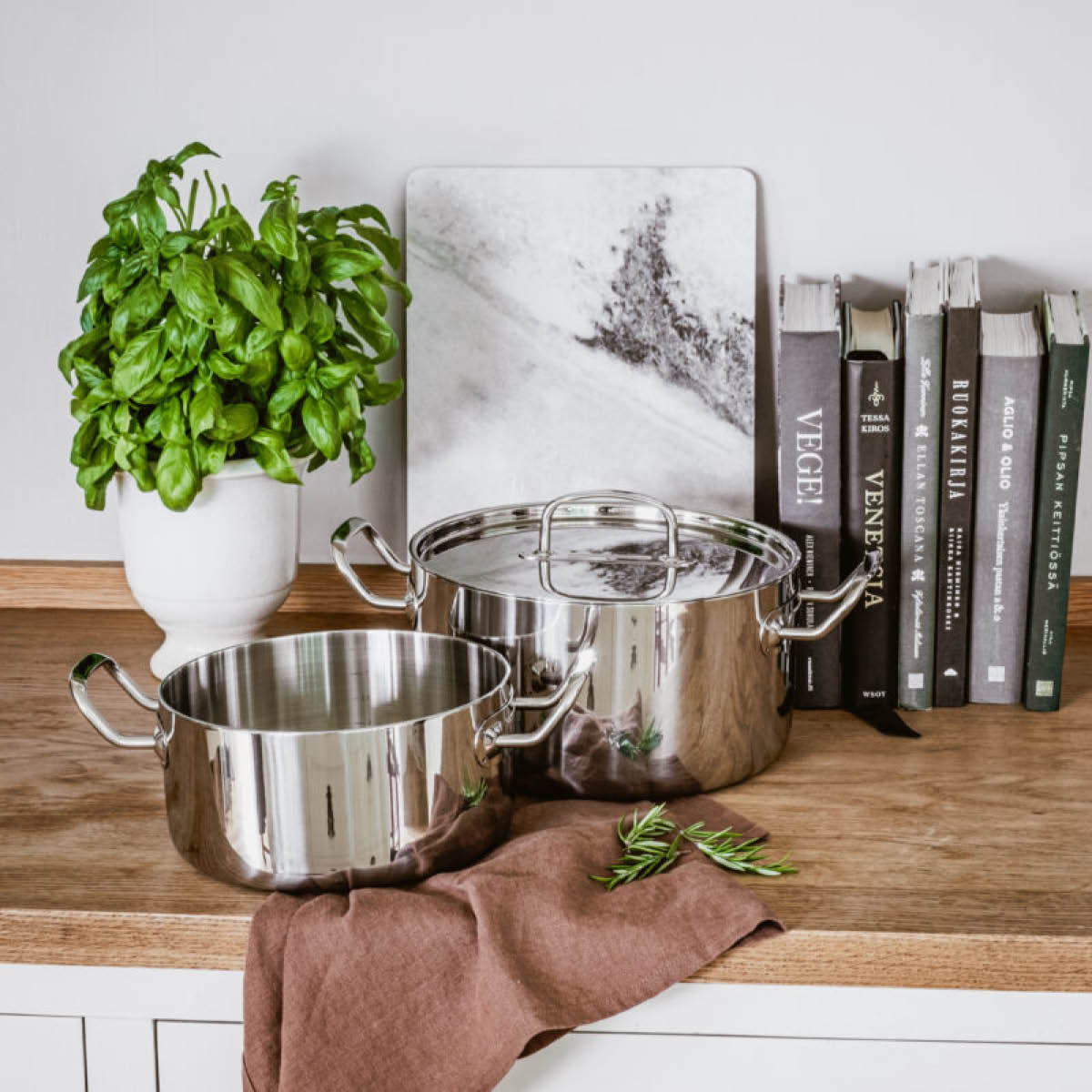 Heirol Steely Classic Triply gryta med lock 24 cm 5,5 L