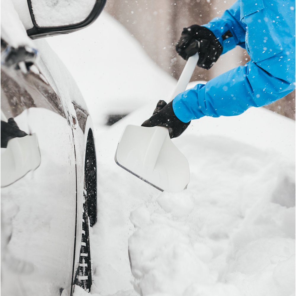 Fiskars SnowXpert™ Autolapio 63 cm Valkoinen