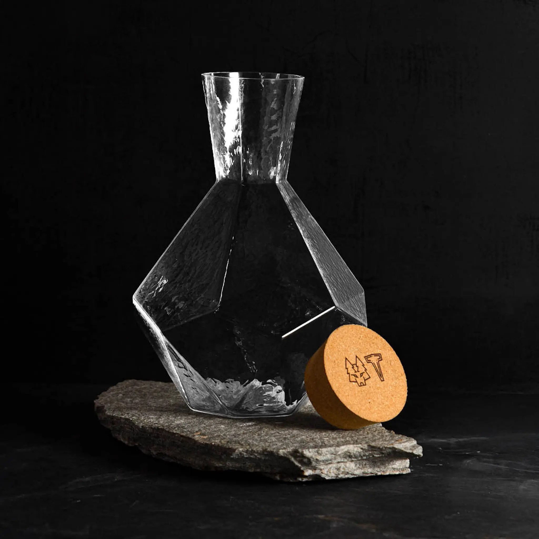 Vargen & Thor Hexa Karahvi 1,6 L Kirkas