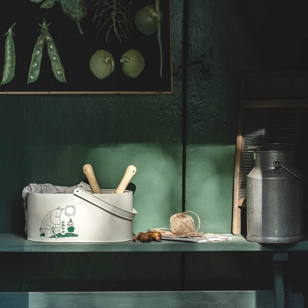 Muurla Mumin spann i plåt 17,5 cm naturvit