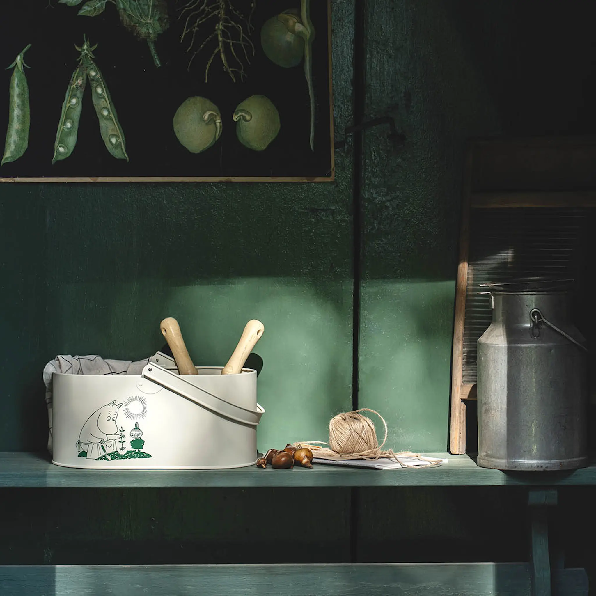 Muurla Mumin spann i plåt 17,5 cm naturvit