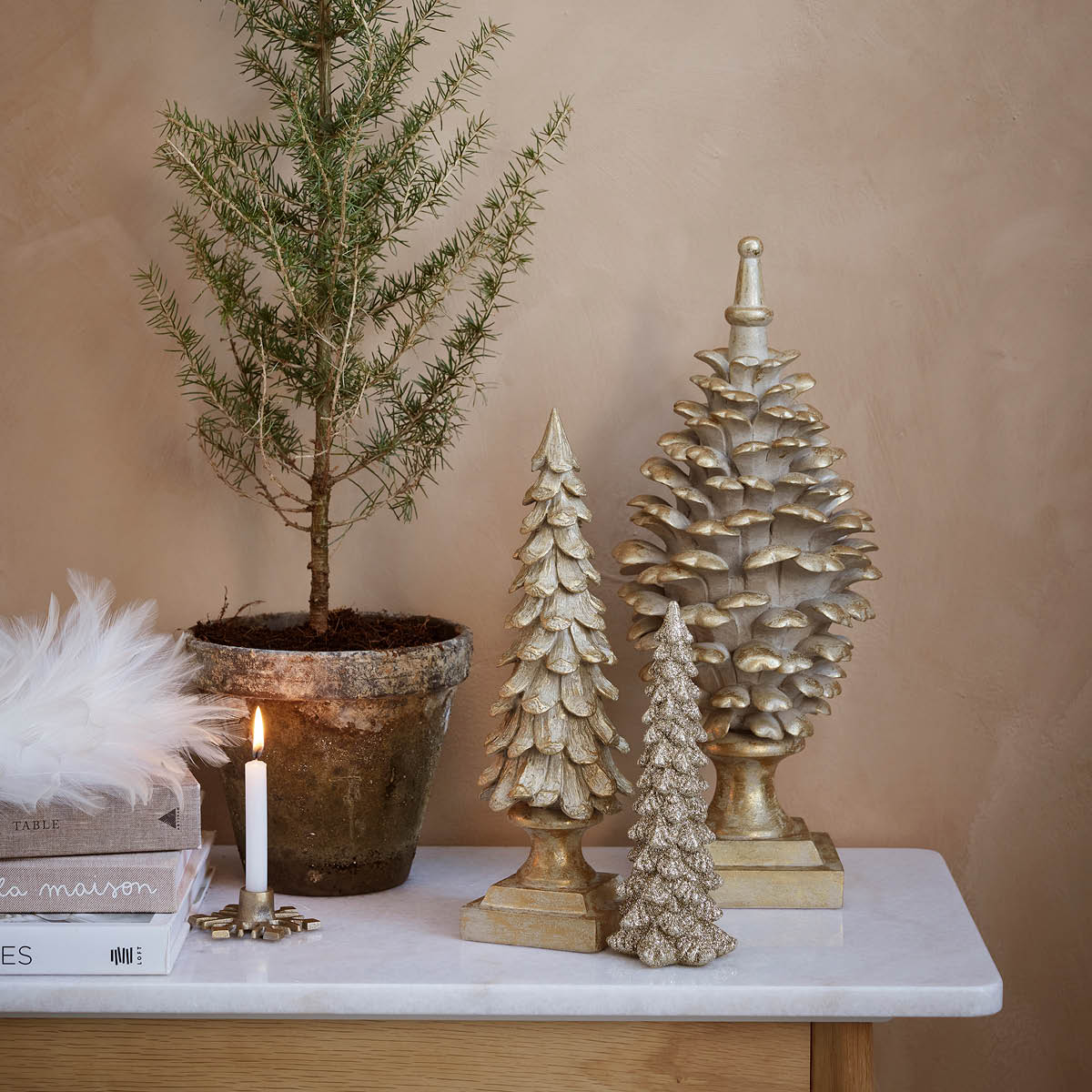 Lene Bjerre Gracie dekorasjonstre 30,5 cm lys gull