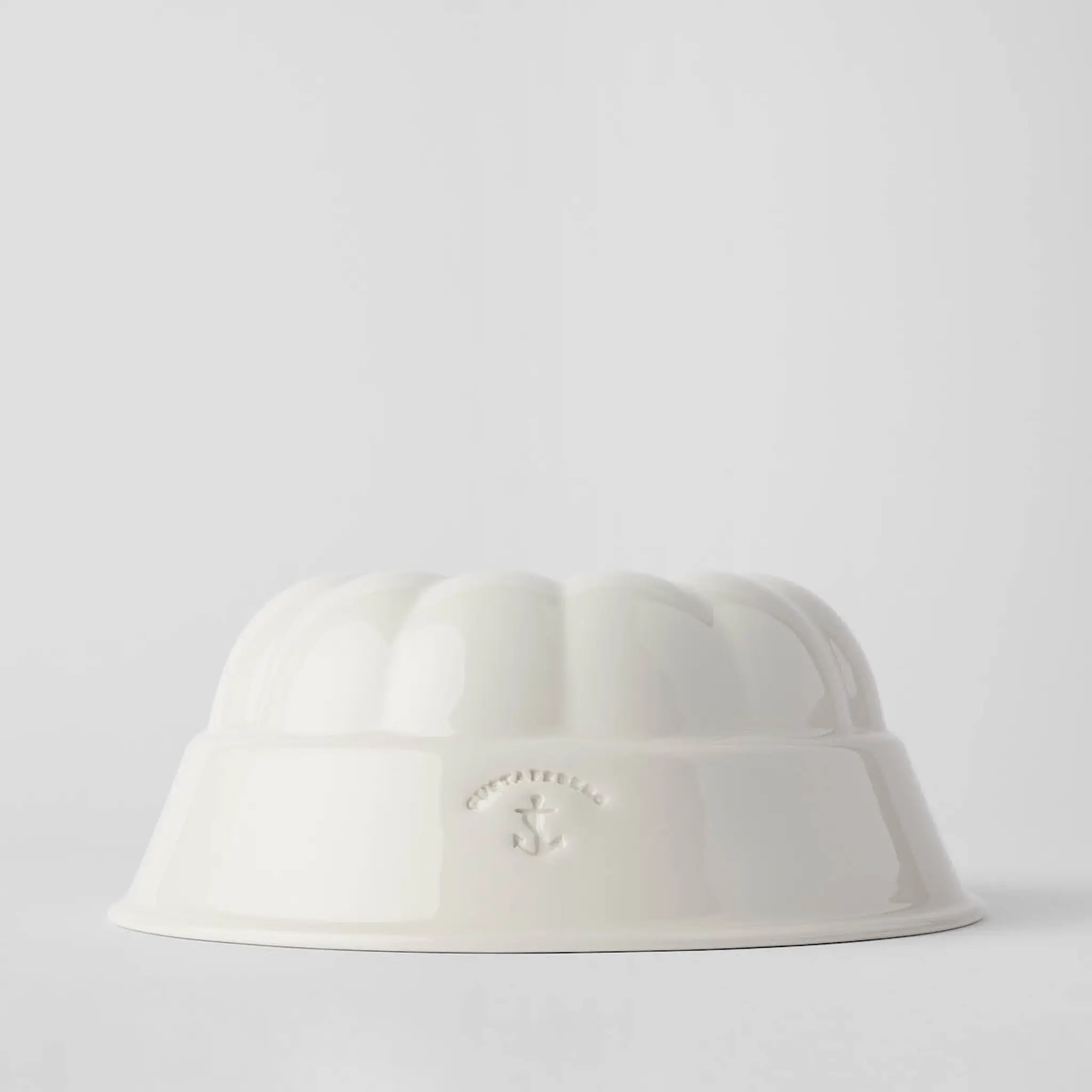 Gustafsberg Bas kakeform 2,8L hvit