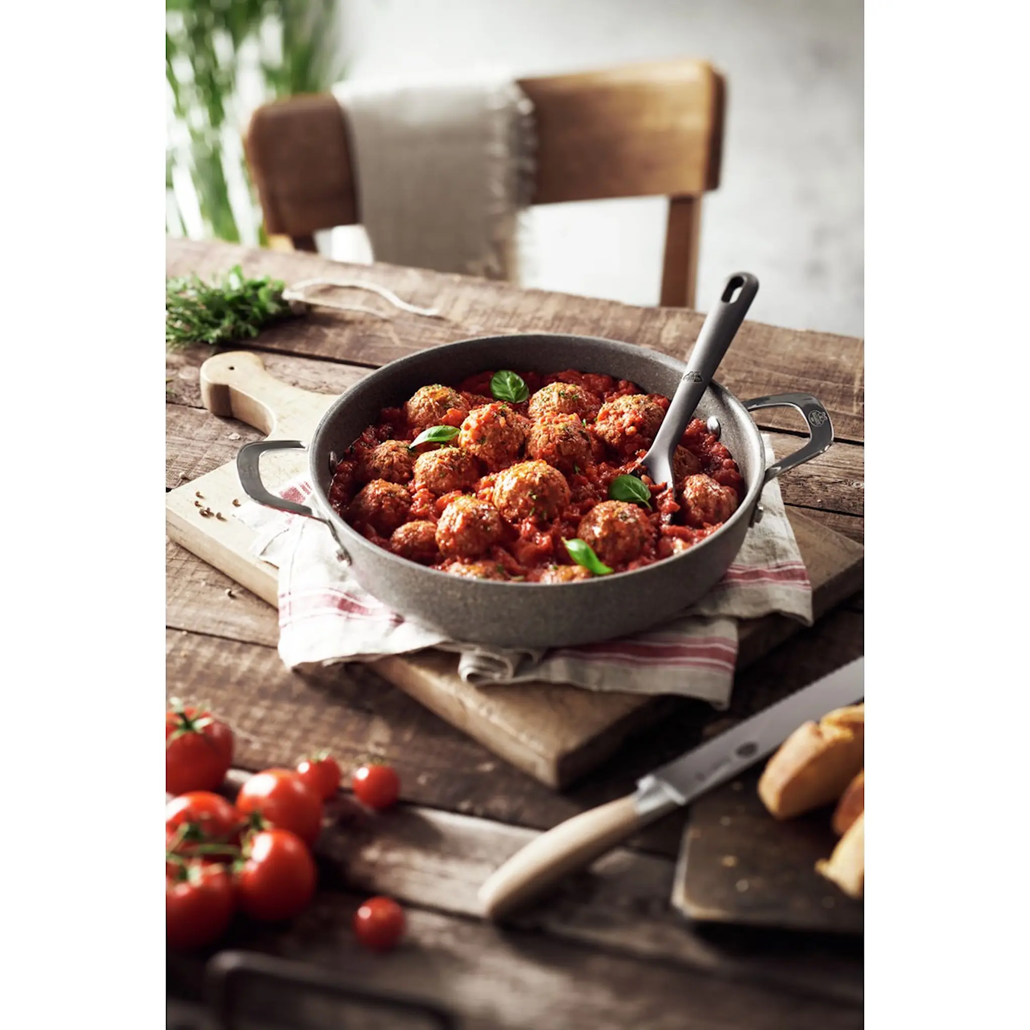 Ballarini Salina Ti-X Paistokasari lasikannella 28 cm