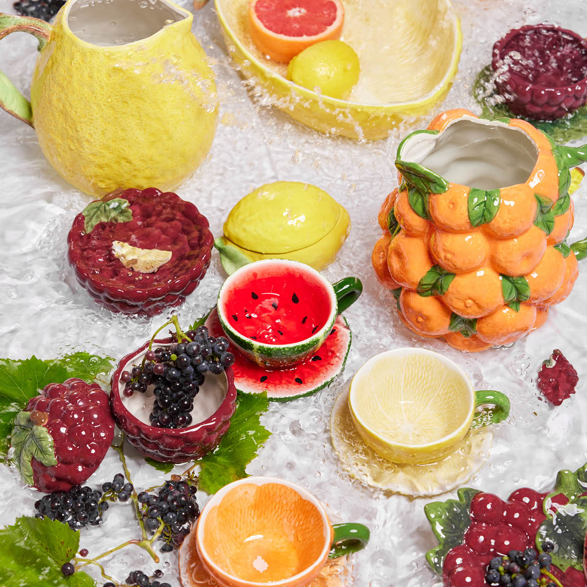 ByOn Grape skål med lokk 10 cm vinrød