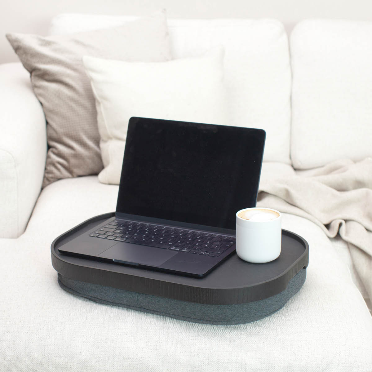 Bosign CurveLine knebrett anti-slip 47x34 cm svart/grå