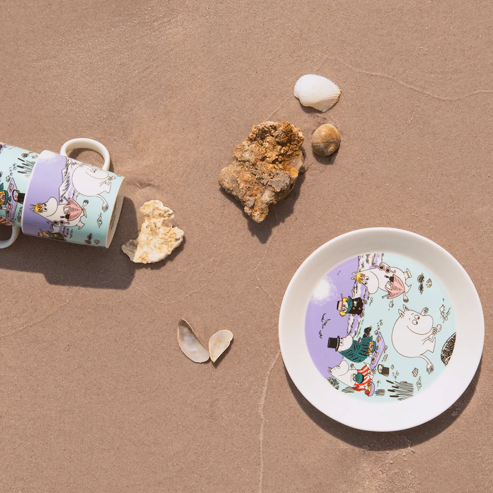 Moomin Arabia Mummi asjett 19 cm Stranddag hover