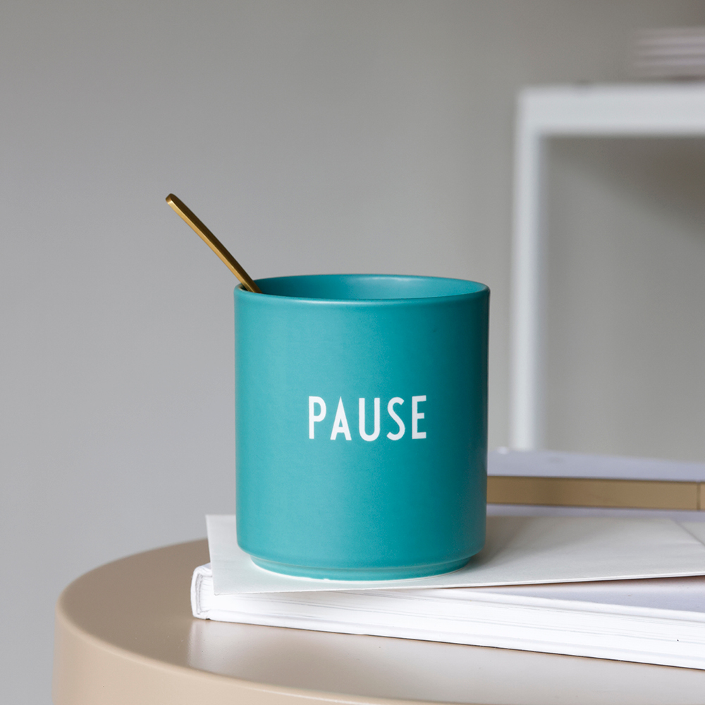 Design Letters Favourite Mugg PAUSE 25 cl Antique green