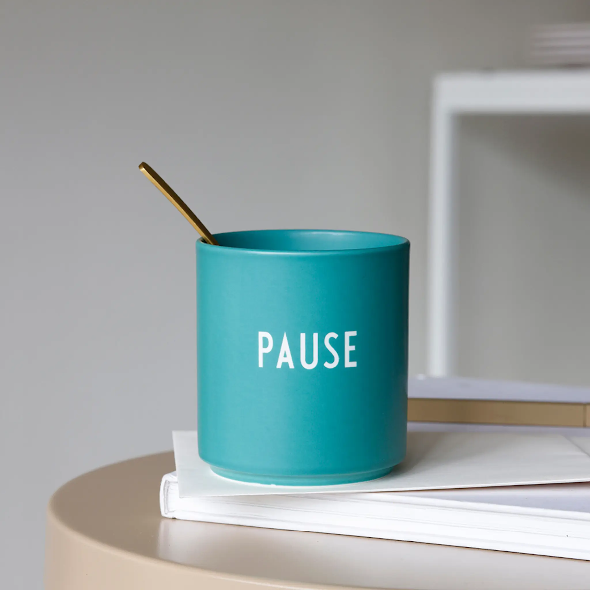 Design Letters Favourite Mugg PAUSE 25 cl Antique green