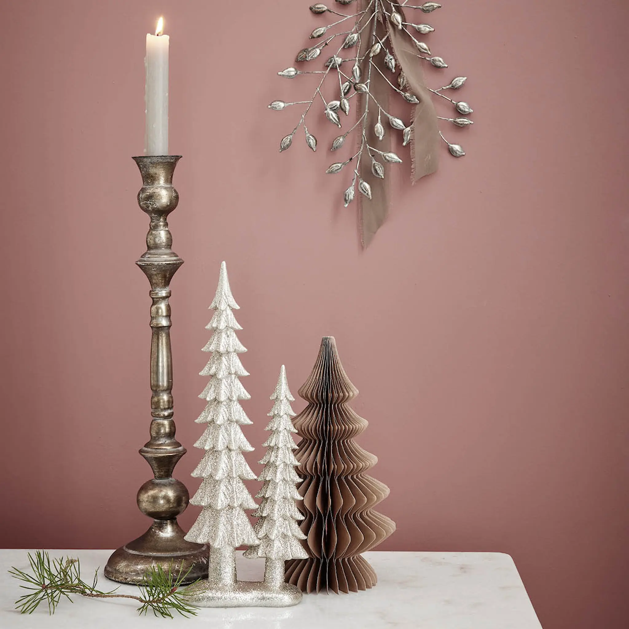 Lene Bjerre Misella ljusstake 49,5 cm antiksilver