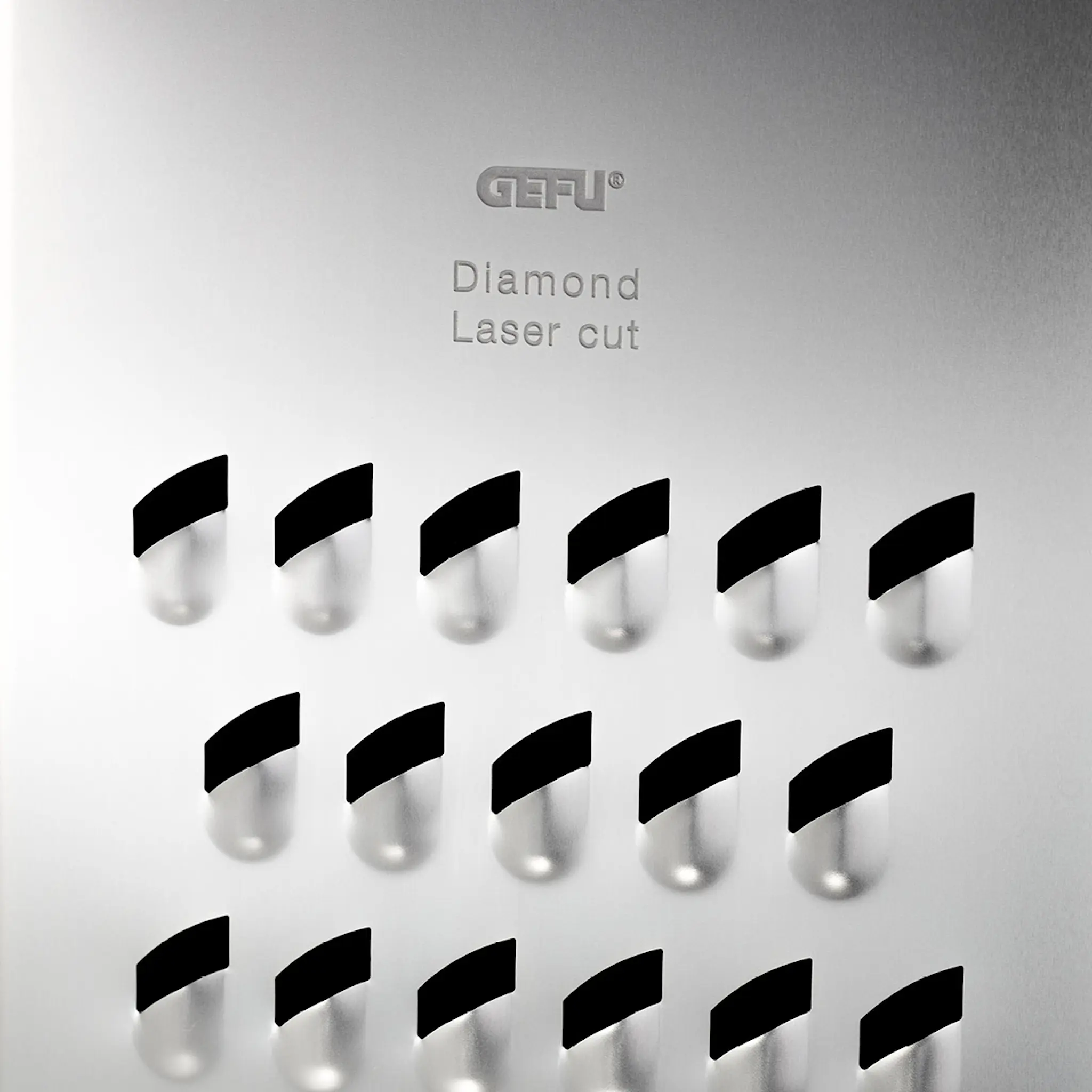 Gefu V-Cut 7-i-1 rivjärn 12 cm stål/svart