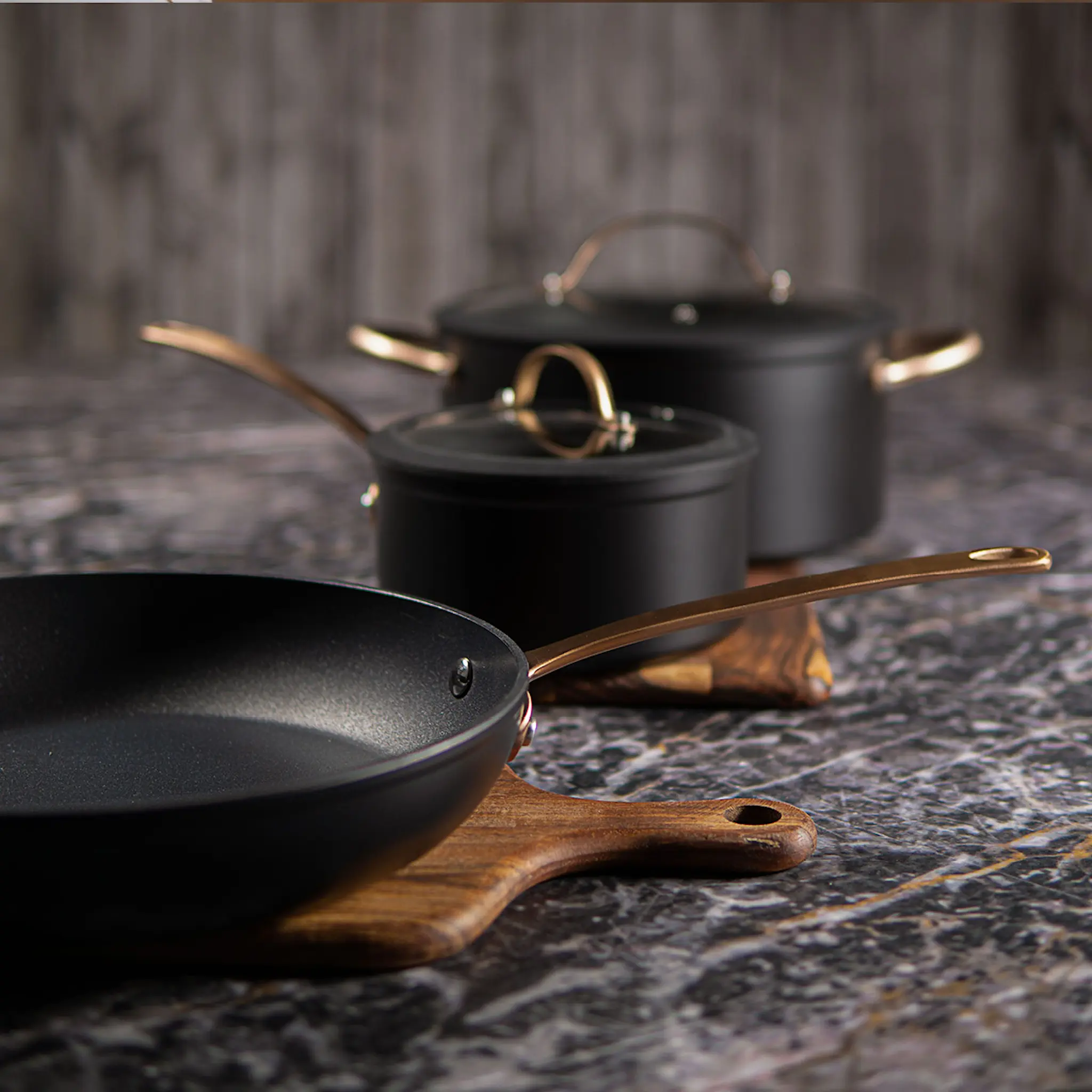 Modern House Black Copper Kattilasarja 3 osaa