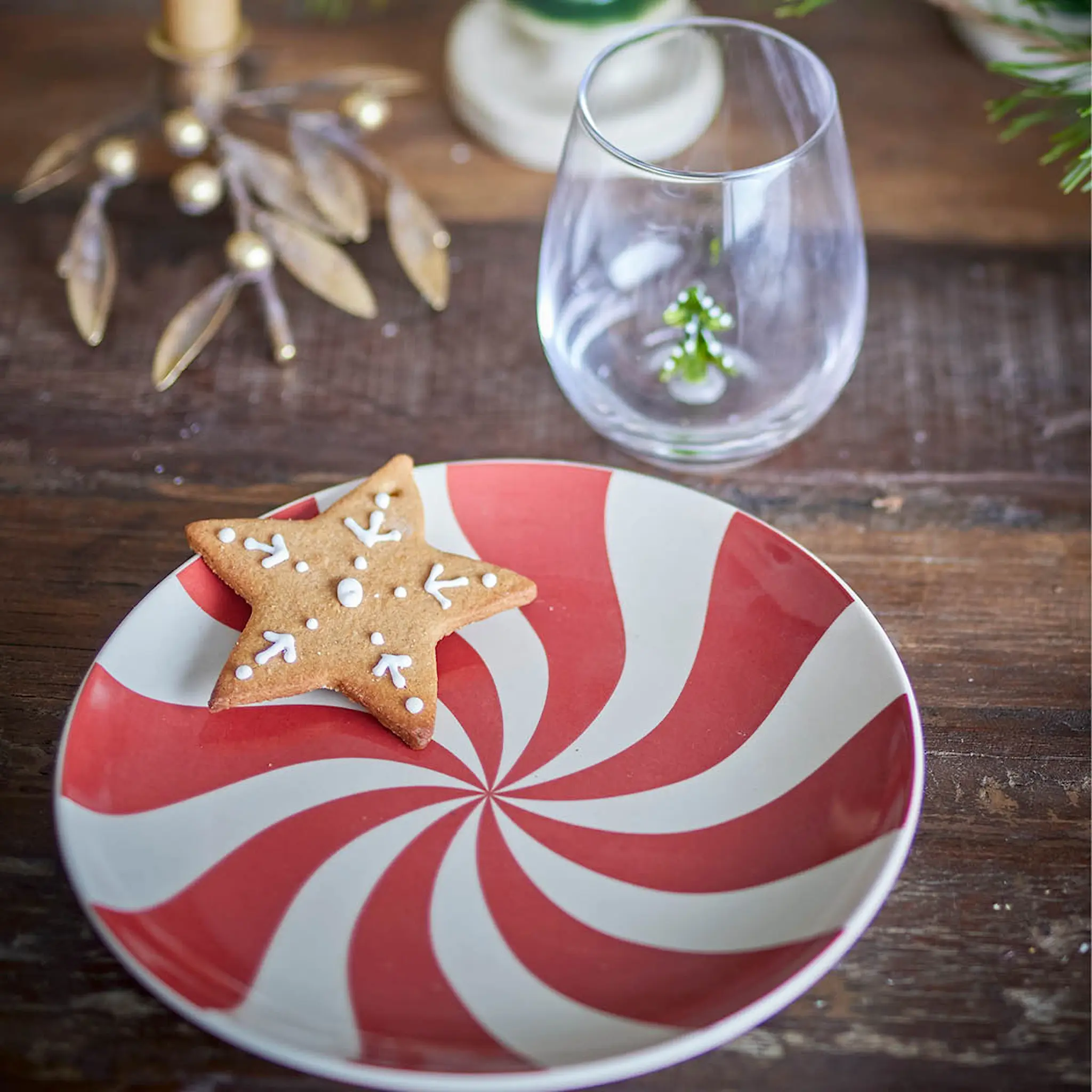 Bloomingville Yule tallrik 23 cm julmotiv godis