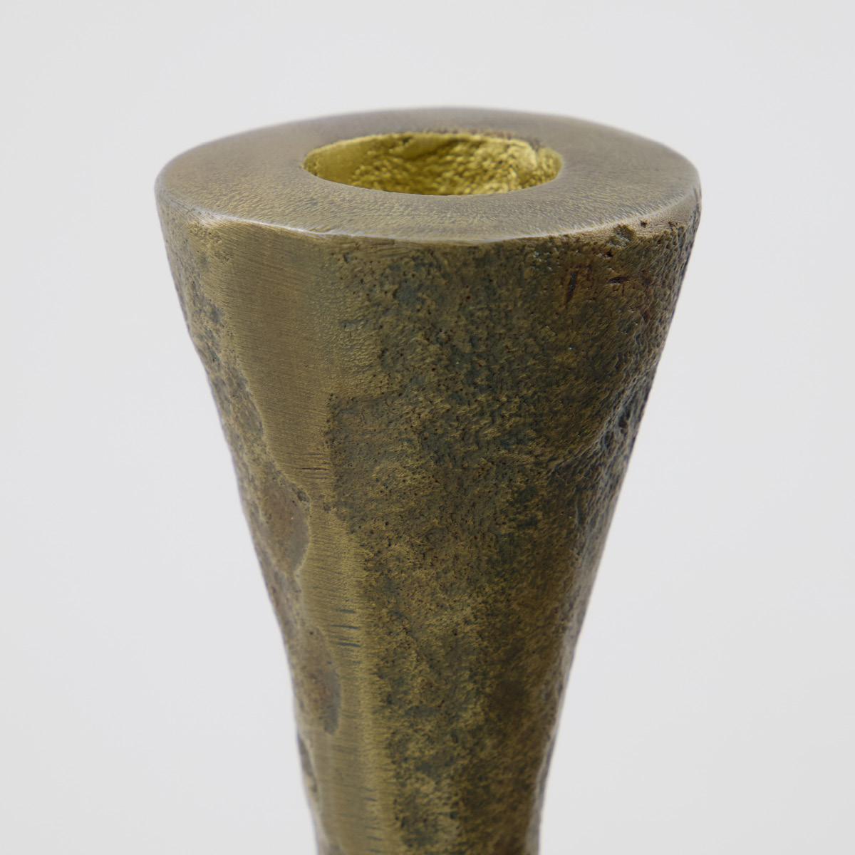 House Doctor Stada lysestake antikk 52,5 cm messing