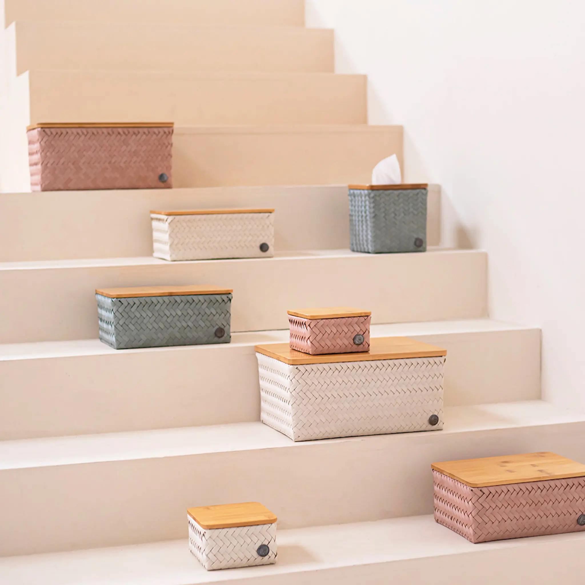 Handed By Top Fit Medium høy oppbevaringskurv m/lokk 24x18x11 cm champagne