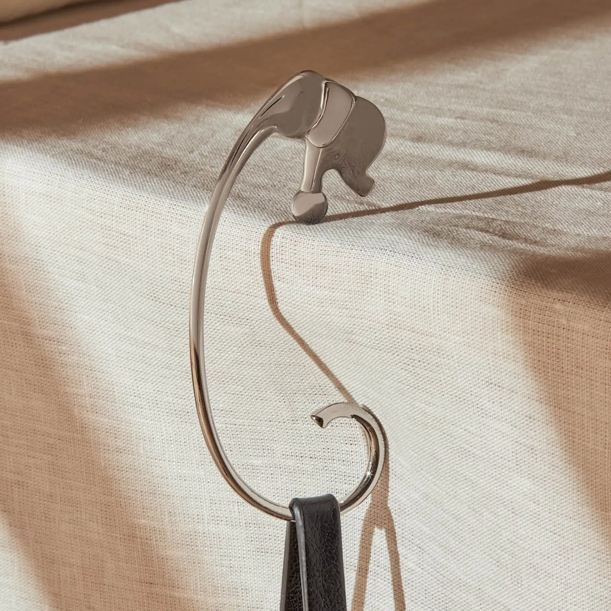 Alessi Jumbo Laukkukoukku pöytään 12 cm Teräs