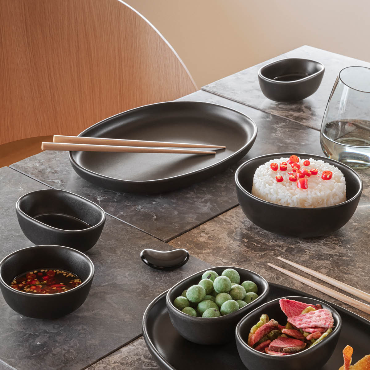 Eva Solo Nordic Kitchen oval tallerken 26 cm svart