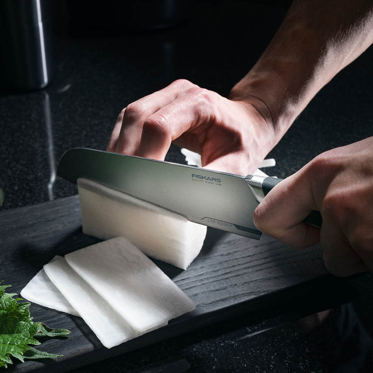 Fiskars Taiten santokukniv 16 cm