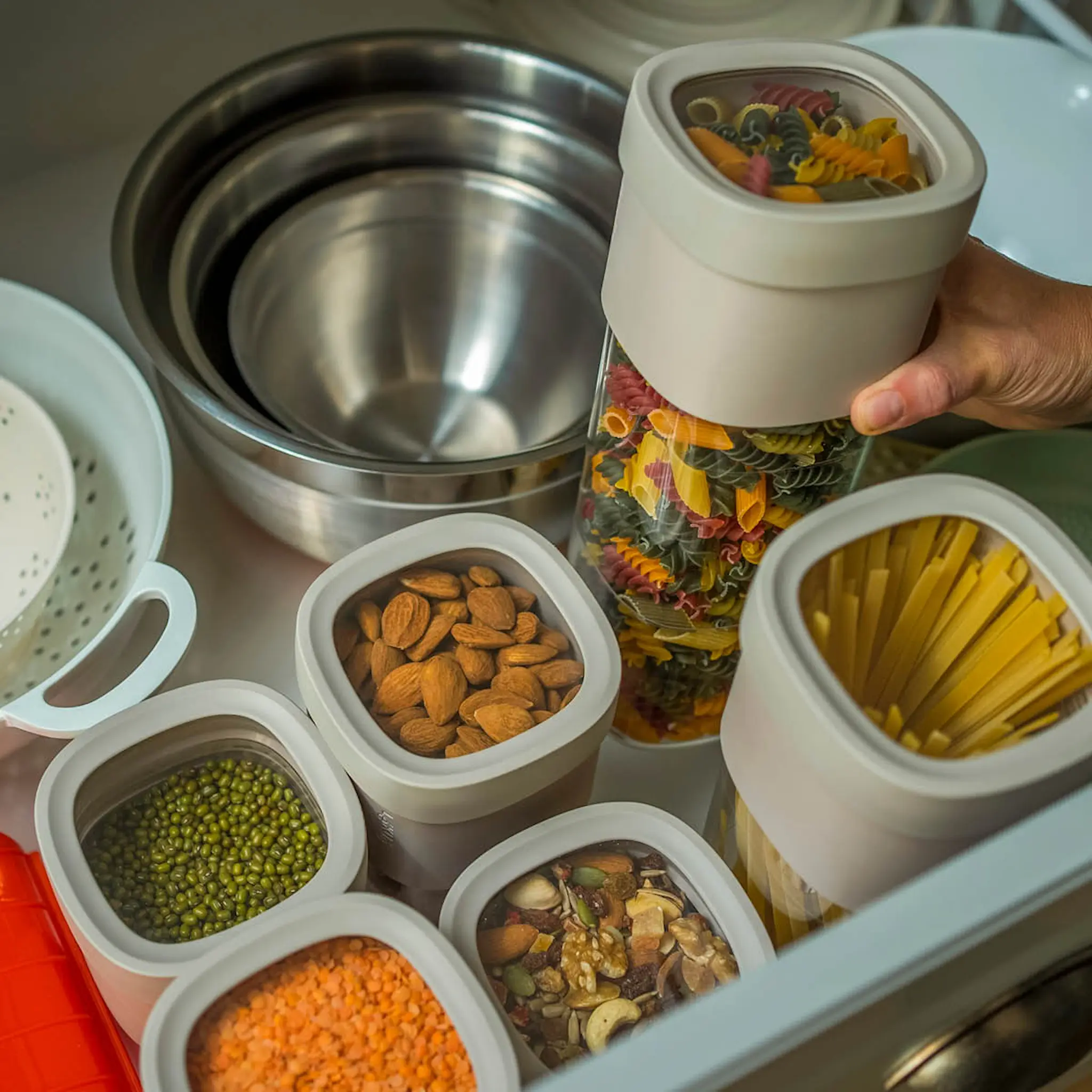 Lékué Flip Storage förvaringsburk L med lock grön