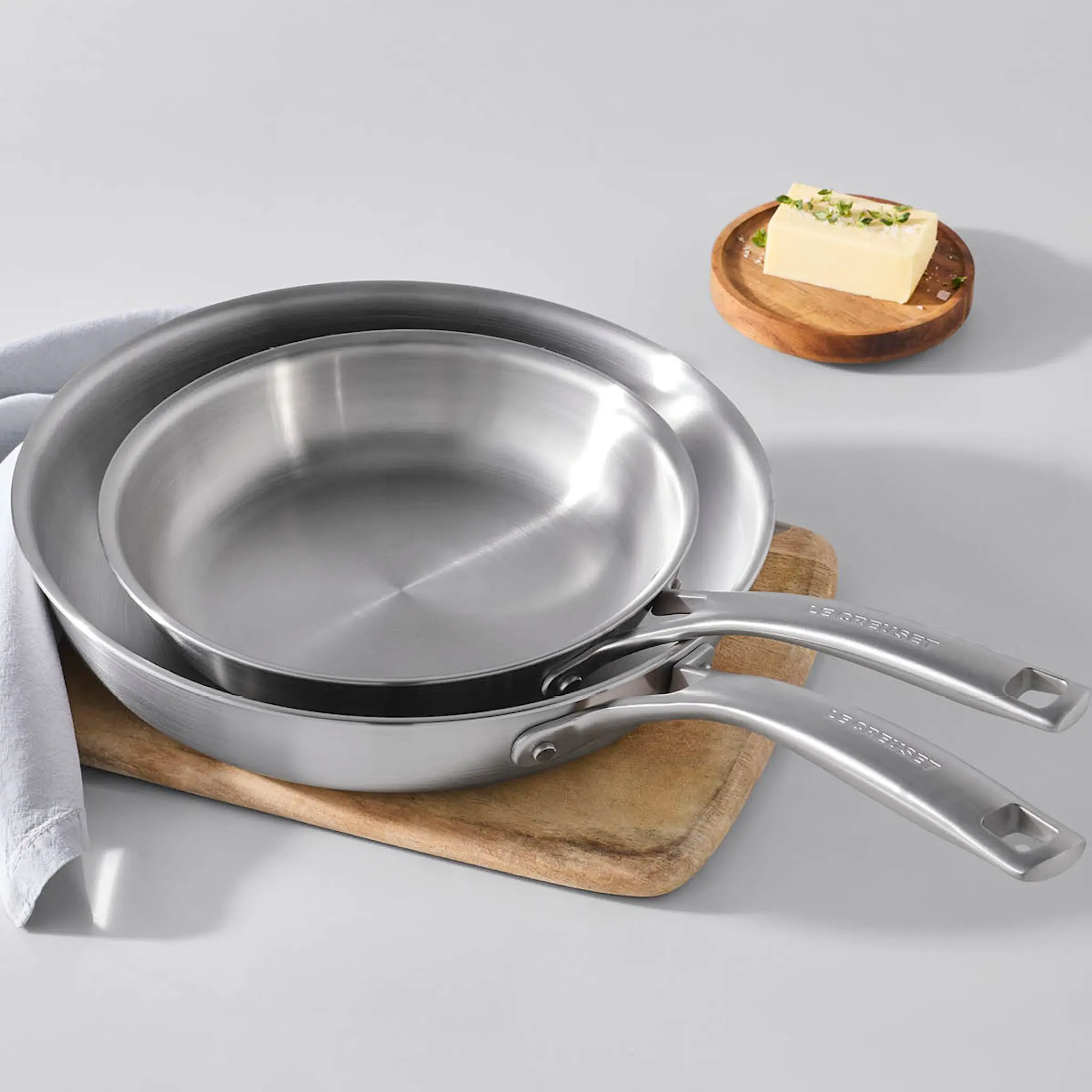 Le Creuset Essential 3-ply Stainless Steel stekpanneset 20+26 cm
