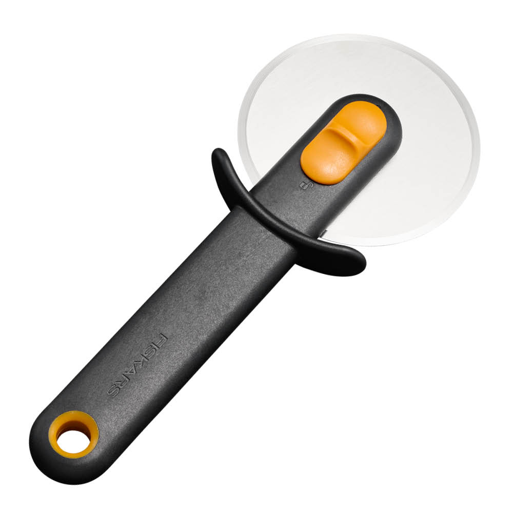 Fiskars Functional Form pizzahjul 26x8 cm svart/rustfritt stål