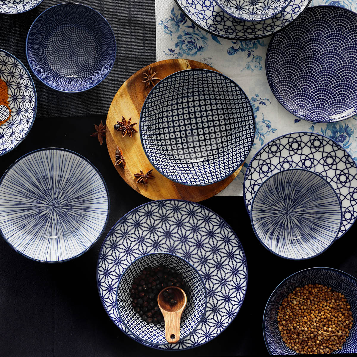 Tokyo Design Studio Nippon Blue tallerken 16 cm dots