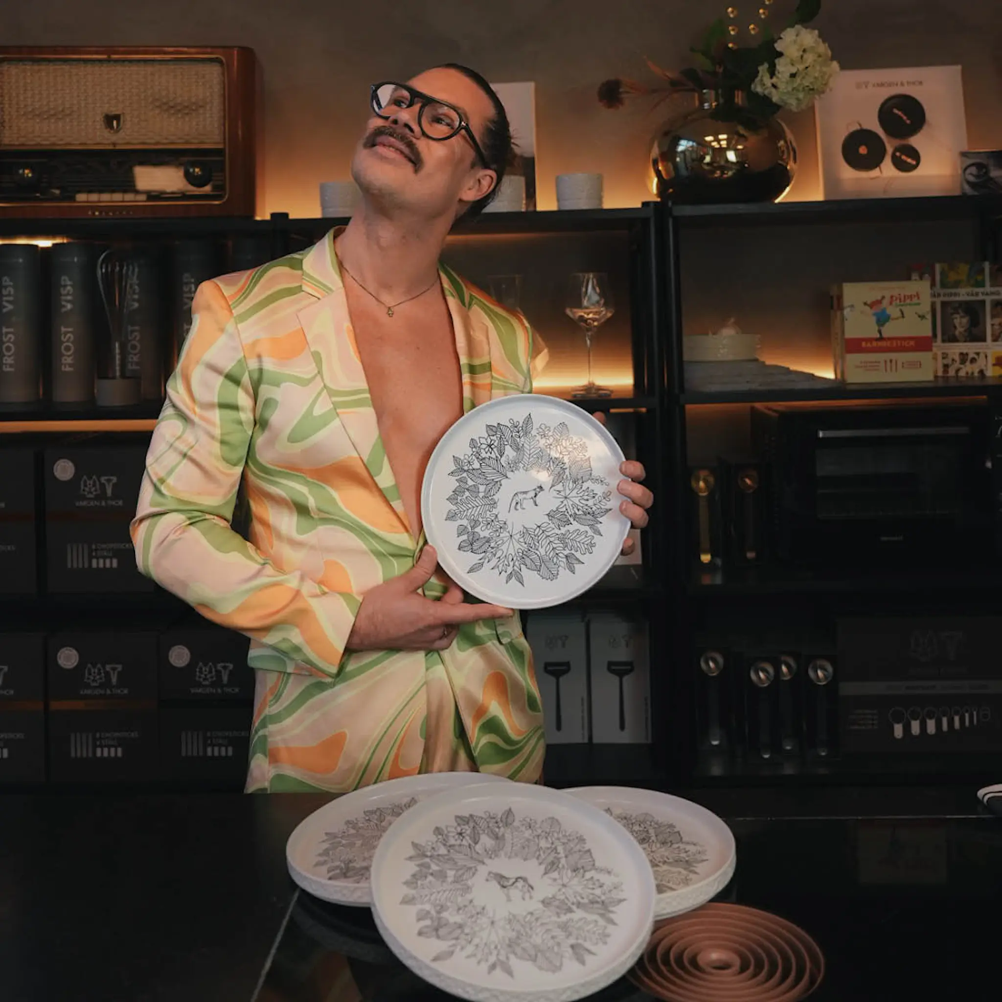 Vargen & Thor Servisen C tallrik 25 cm 4-pack Kostcirkeln Kalle Möller Edition