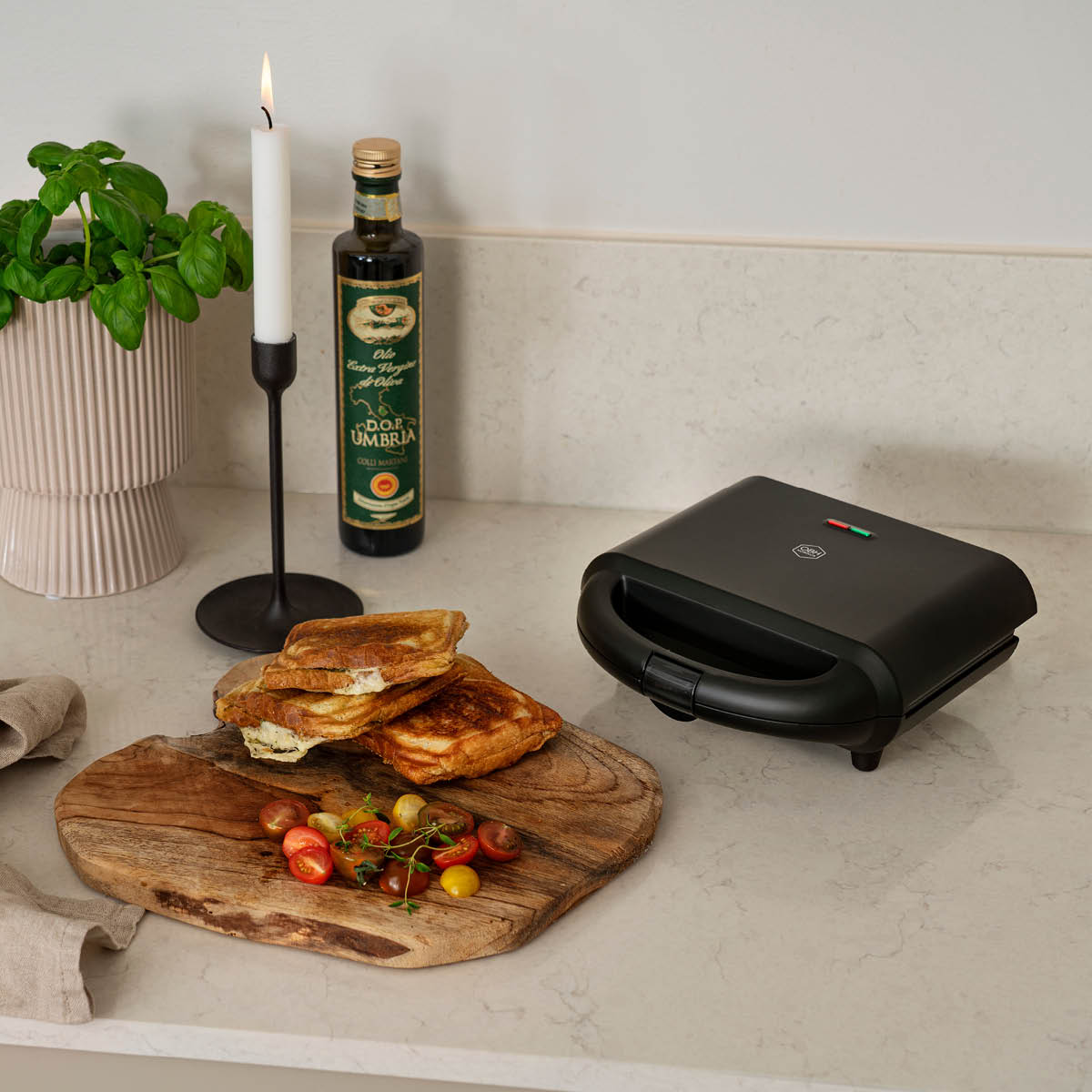 OBH Nordica Toasty sandwichjern 700 W svart