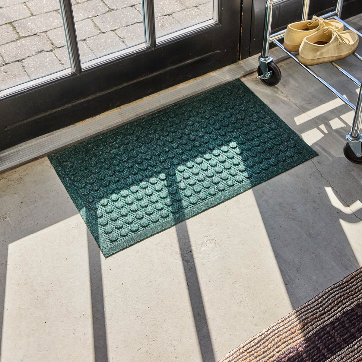 House Doctor Entry rektangulär dörrmatta 75x45 cm grön