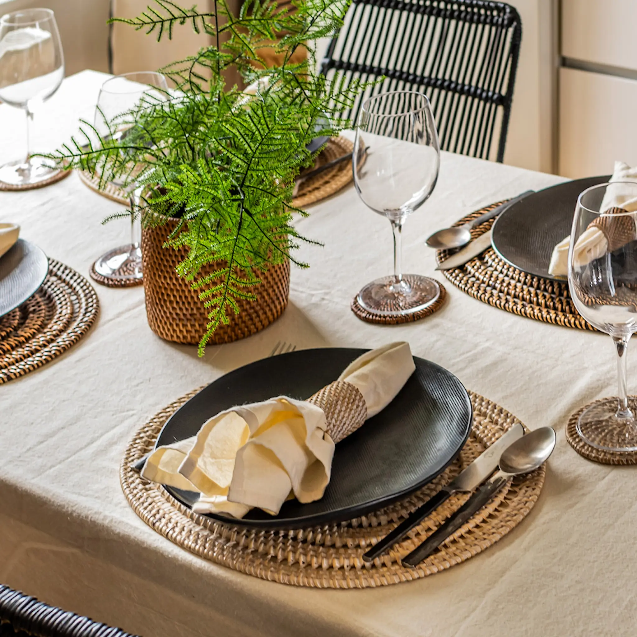 Ziczac Rattan serviettring 4 stk beige hover