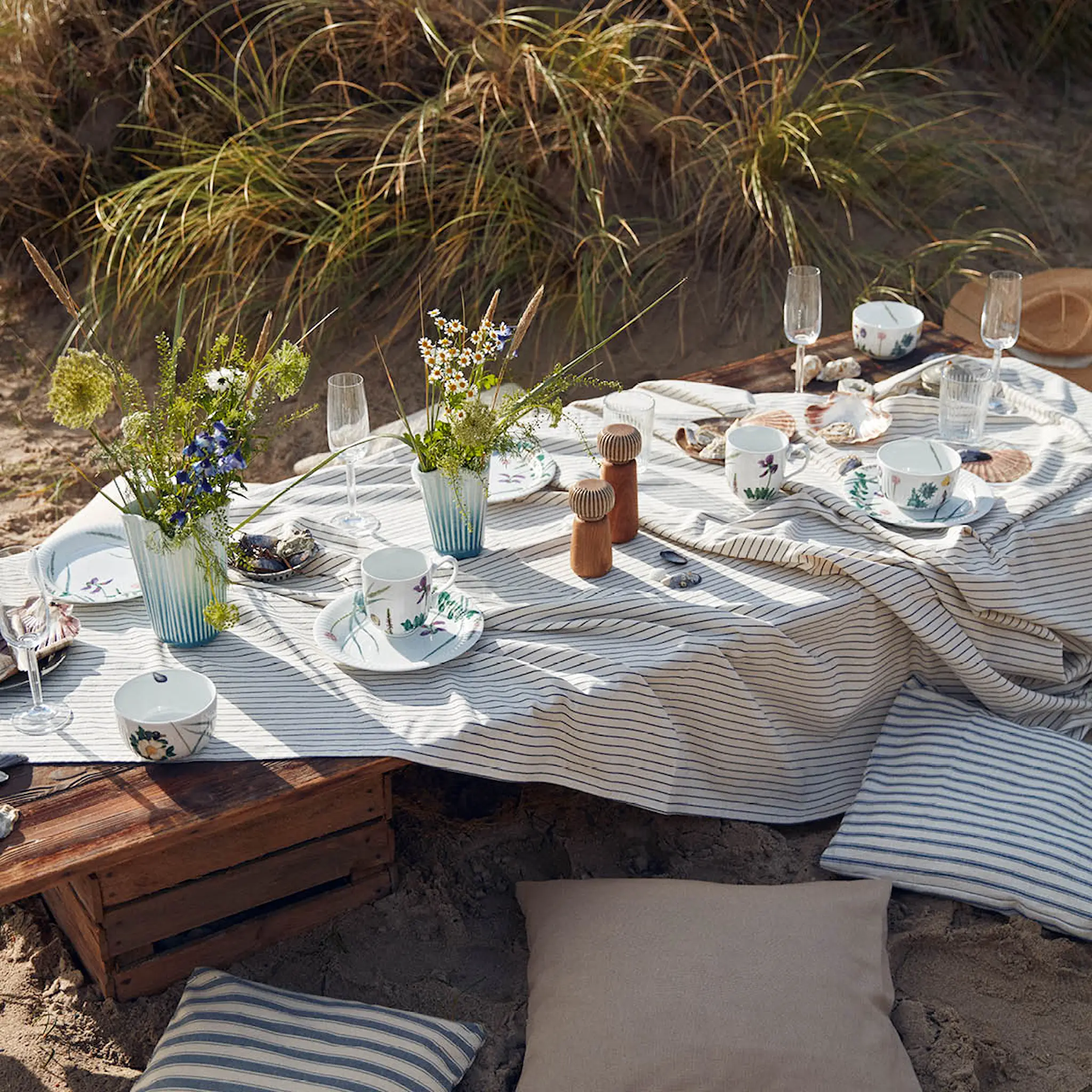 Kähler Hammershøi Unfold vas 16,5 cm blå