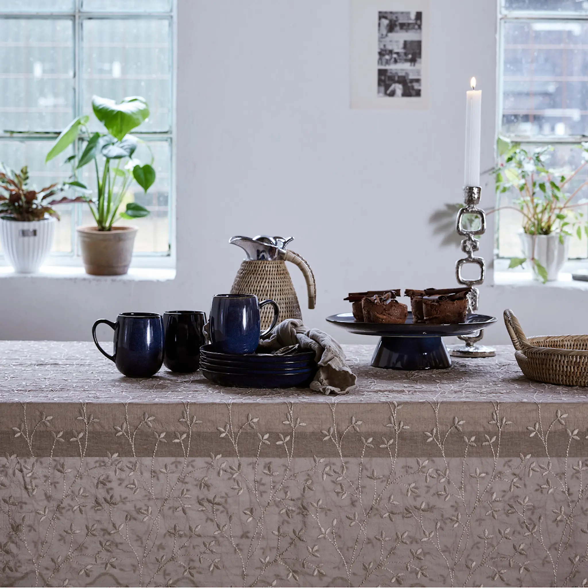 Lene Bjerre Eloise duk 280x160 cm mörk sand