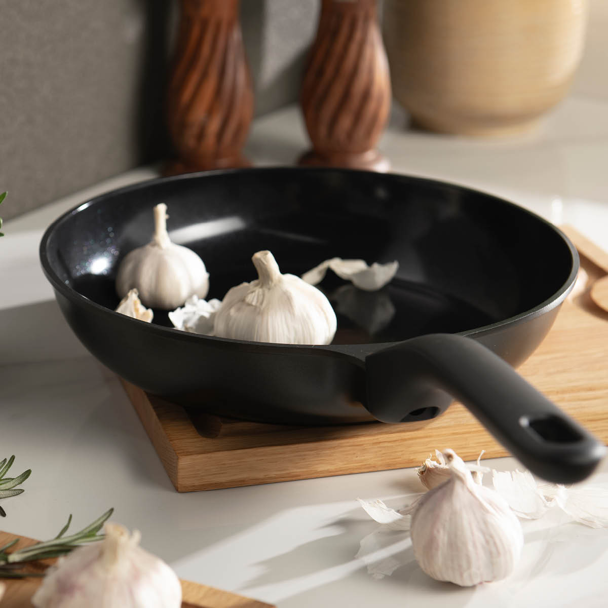 Modern House Kitchen Essentials stekepanne 28 cm keramisk