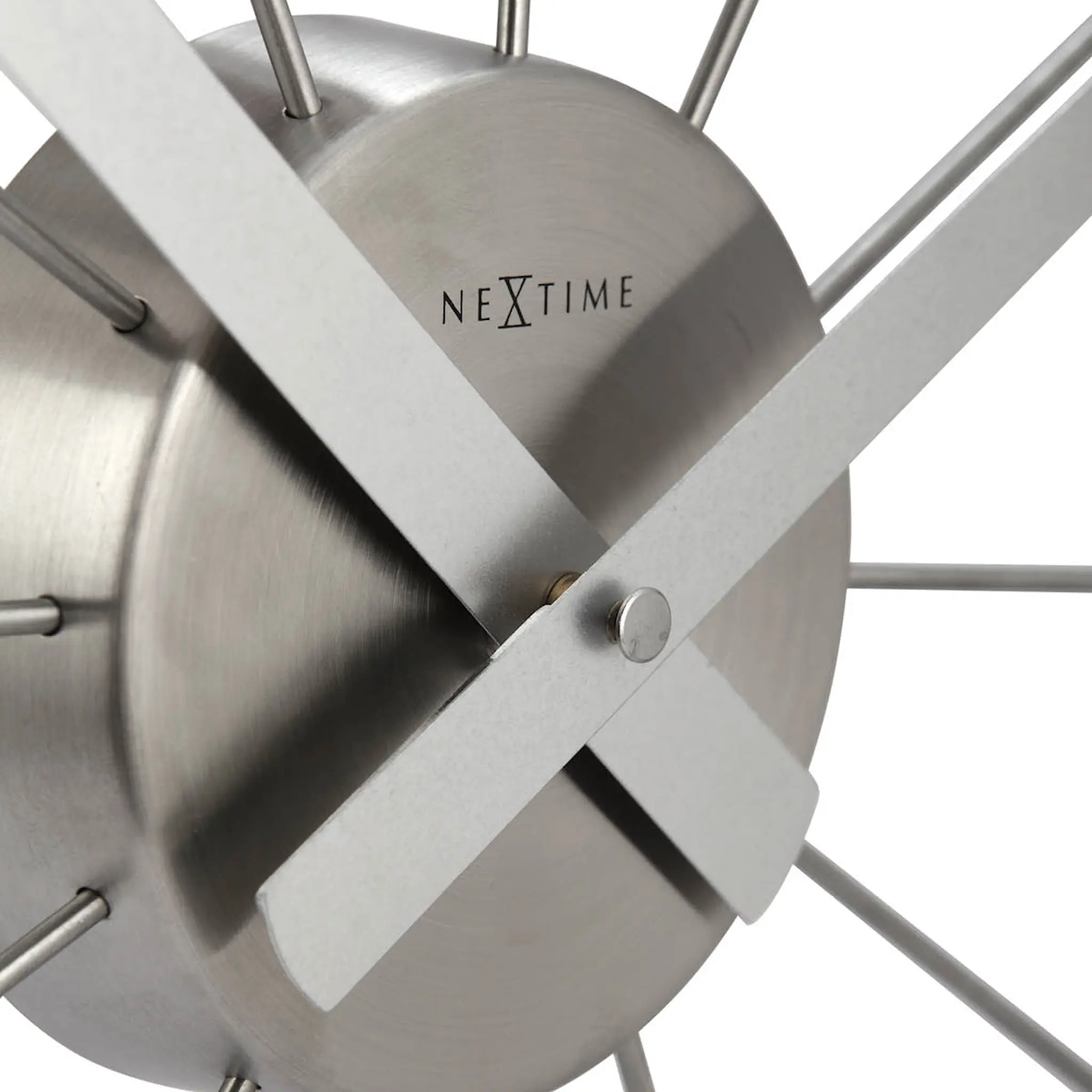 NeXtime Plug Inn väggklocka 58 cm silver
