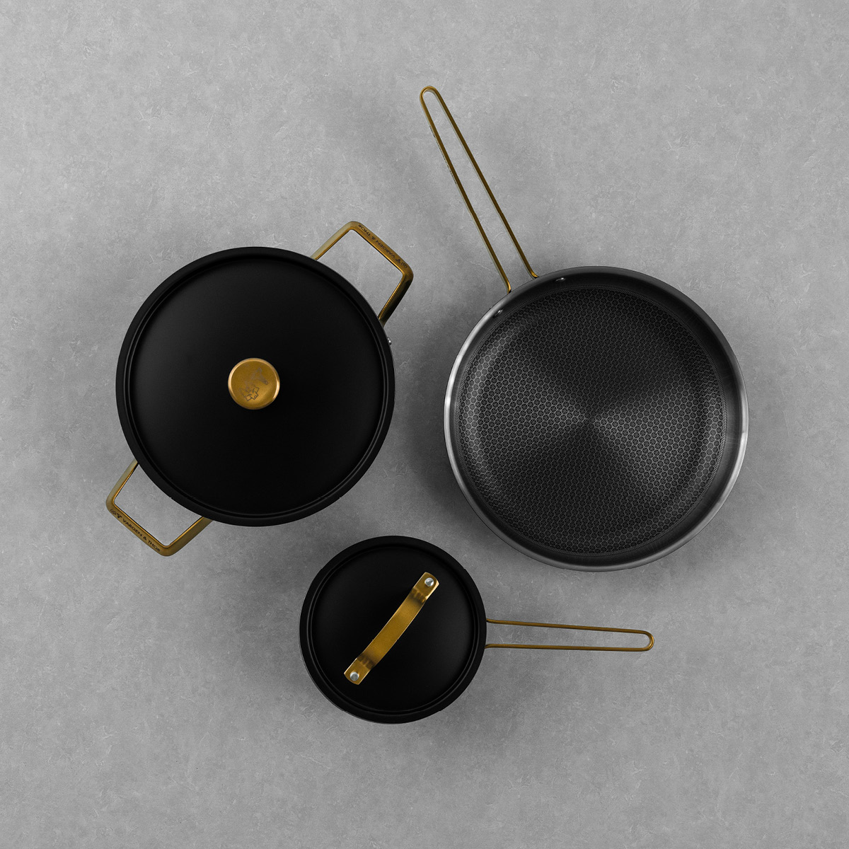 Vargen & Thor Arvet 2 Modell XB, Mio & Viggo Grytset 3 delar 1L/4L 28 cm svart/mässing