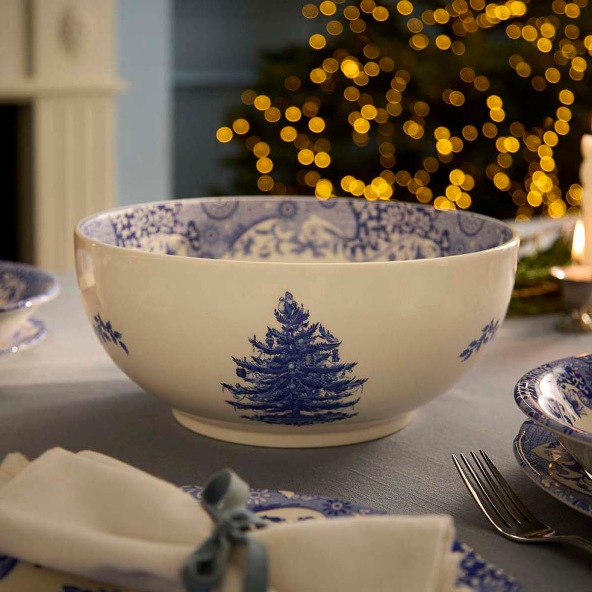 Spode Blue Italian Christmas Tree kulho 27,5 cm sininen/valkoinen