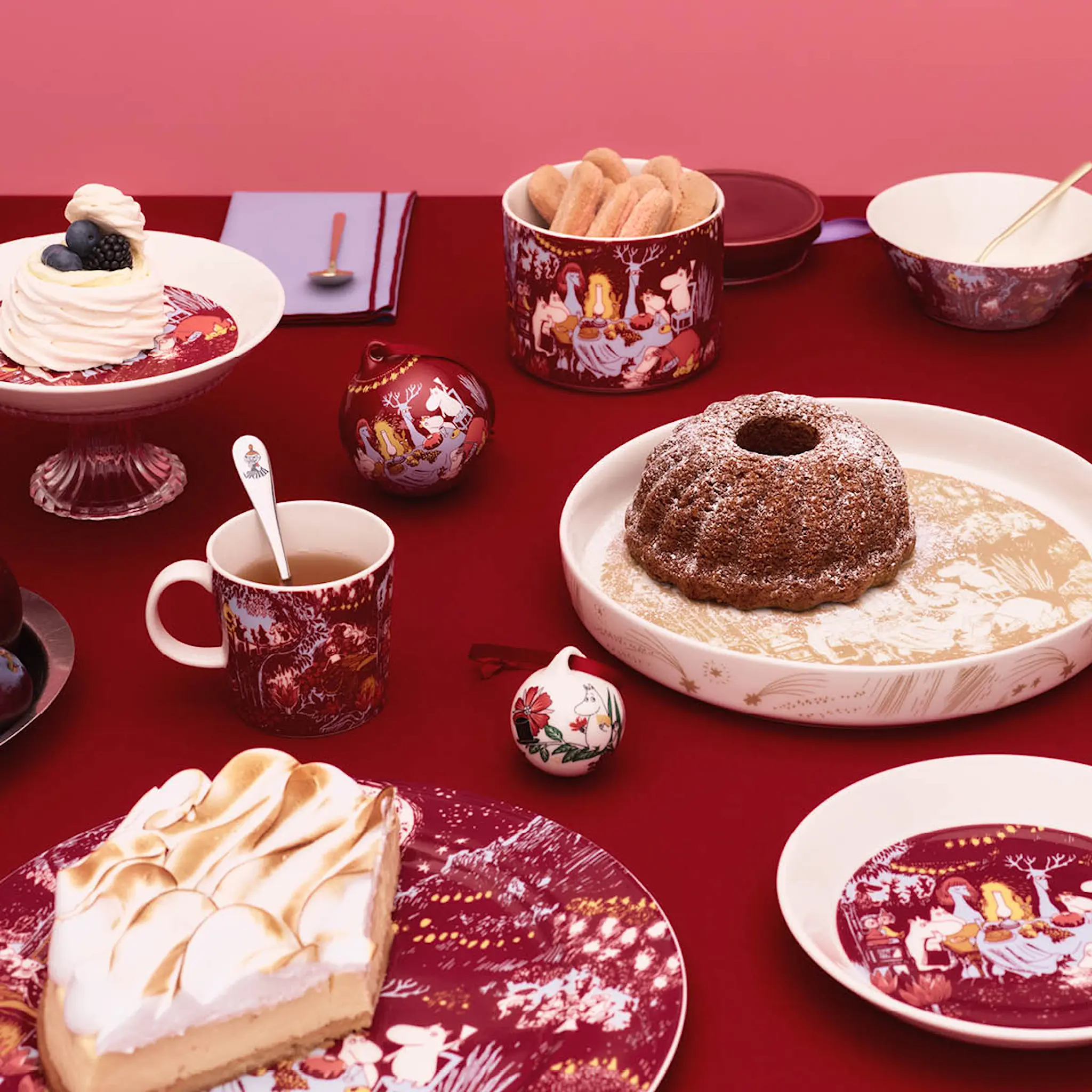 Moomin Arabia Muumi Peltipurkki 0,7L Juhlan aika