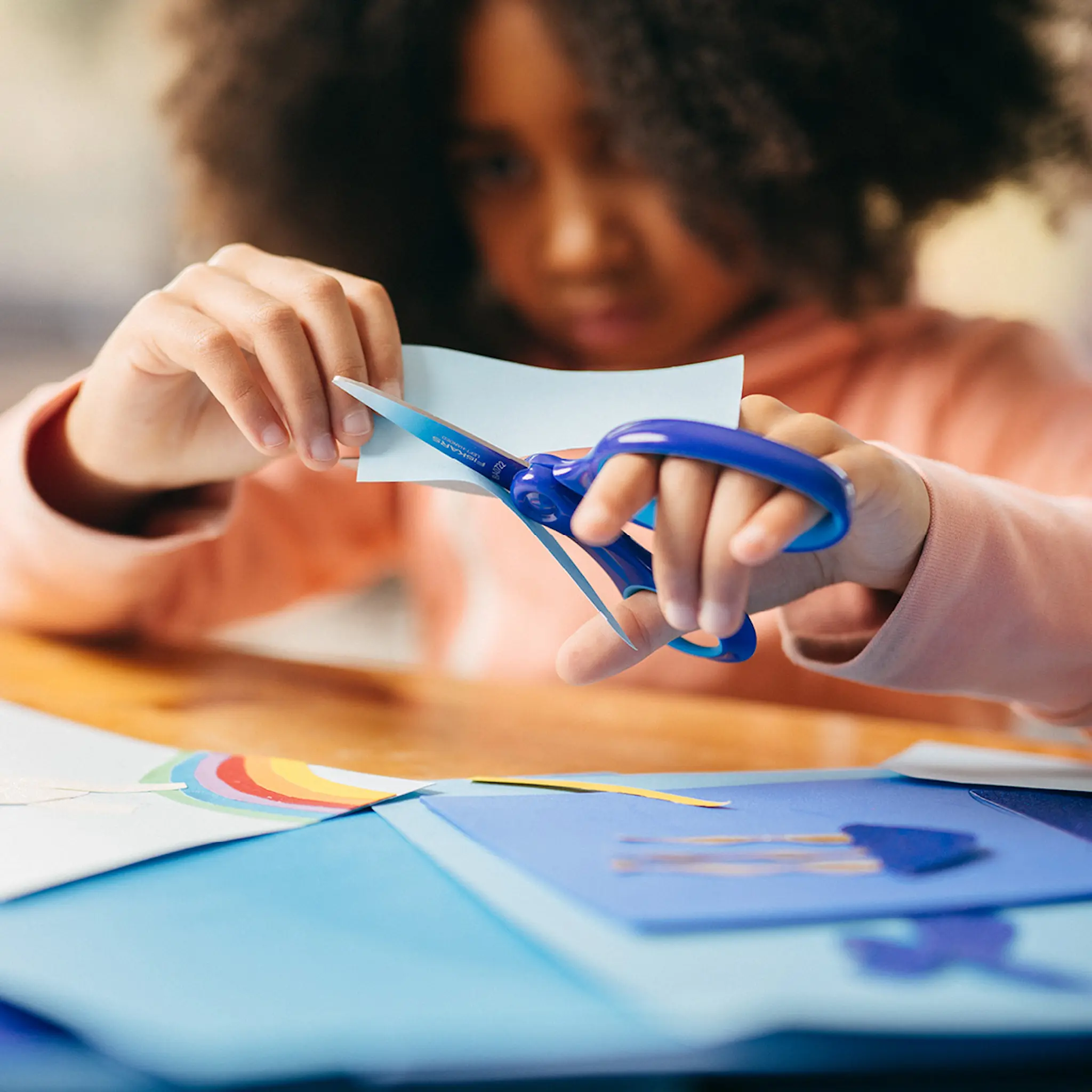 Fiskars Barnsax vänster 8+ år 15 cm flerfärgad blå