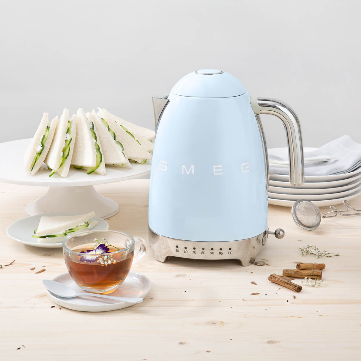 Smeg Smeg Vattenkokare KLF03 1,7L Pastellblå
