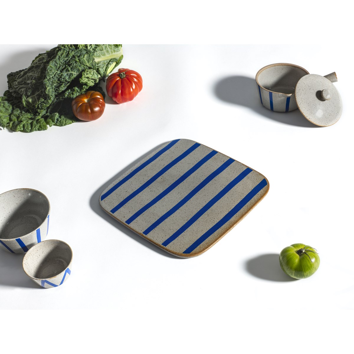 Lyngby Porcelæn Dan-Ild Tarjoiluastia 27x27 cm