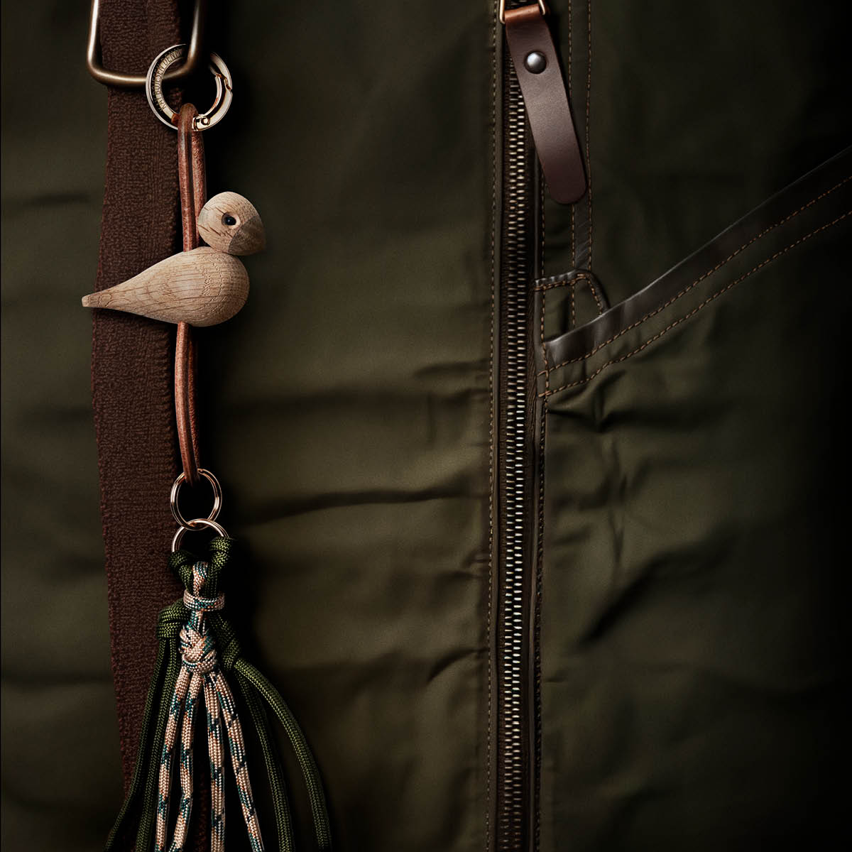 Kay Bojesen Denmark Fugl nøkkelring 6x45x3 cm gull/natur/eik