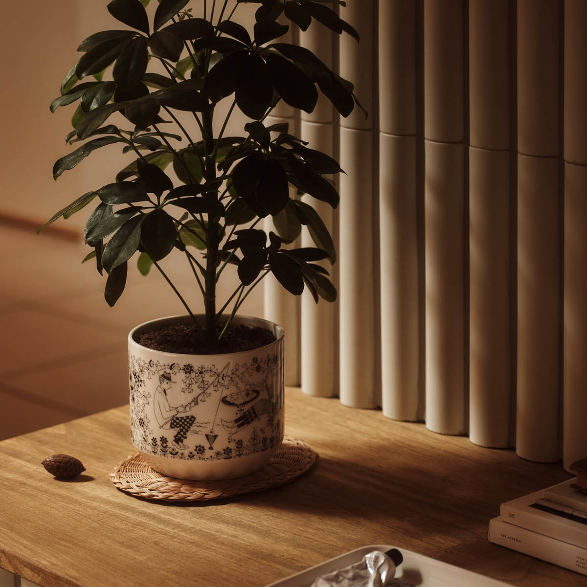 Arabia Emilia potteskjuler 12x14 cm hvit