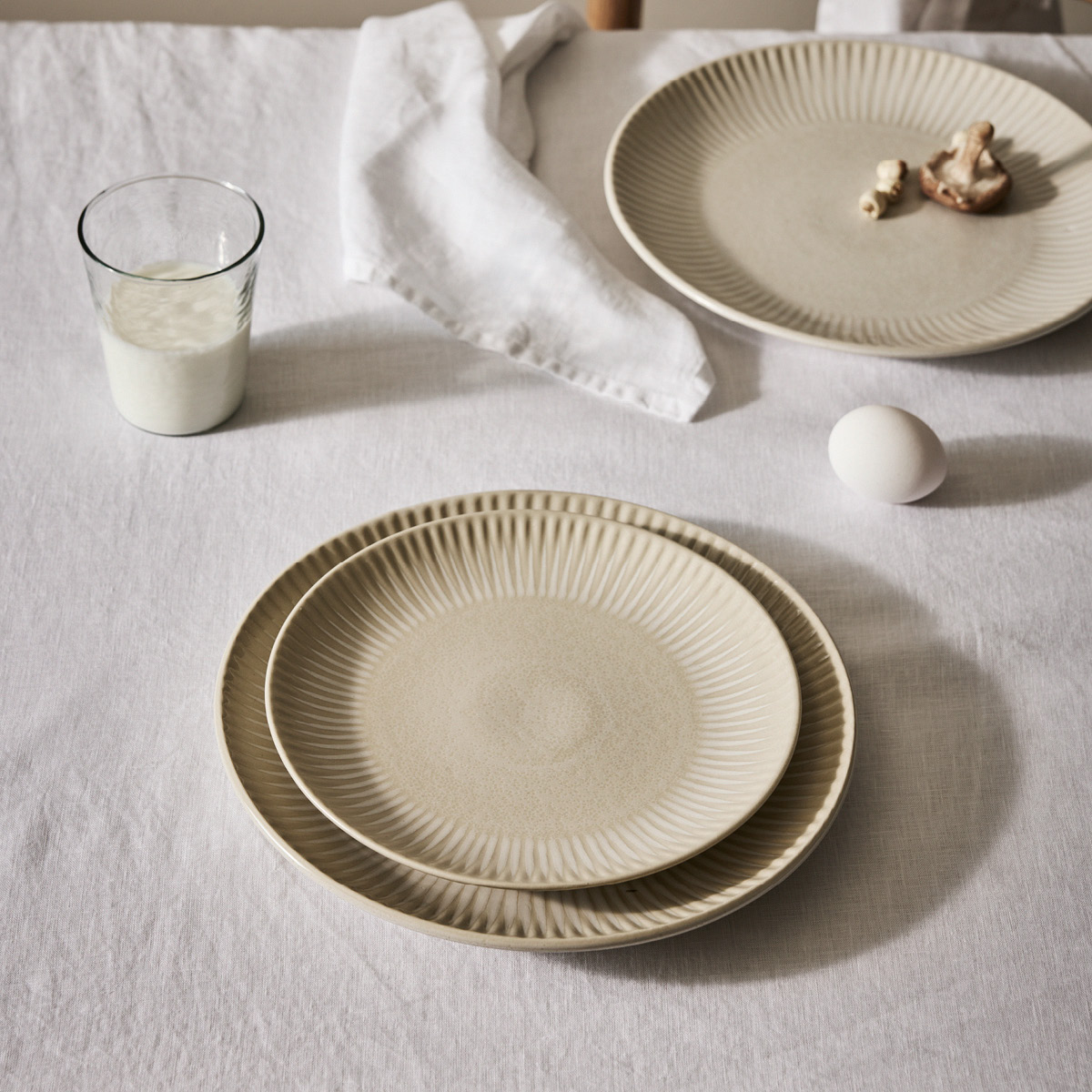 Tell Me More Granada tallerken 22 cm krem