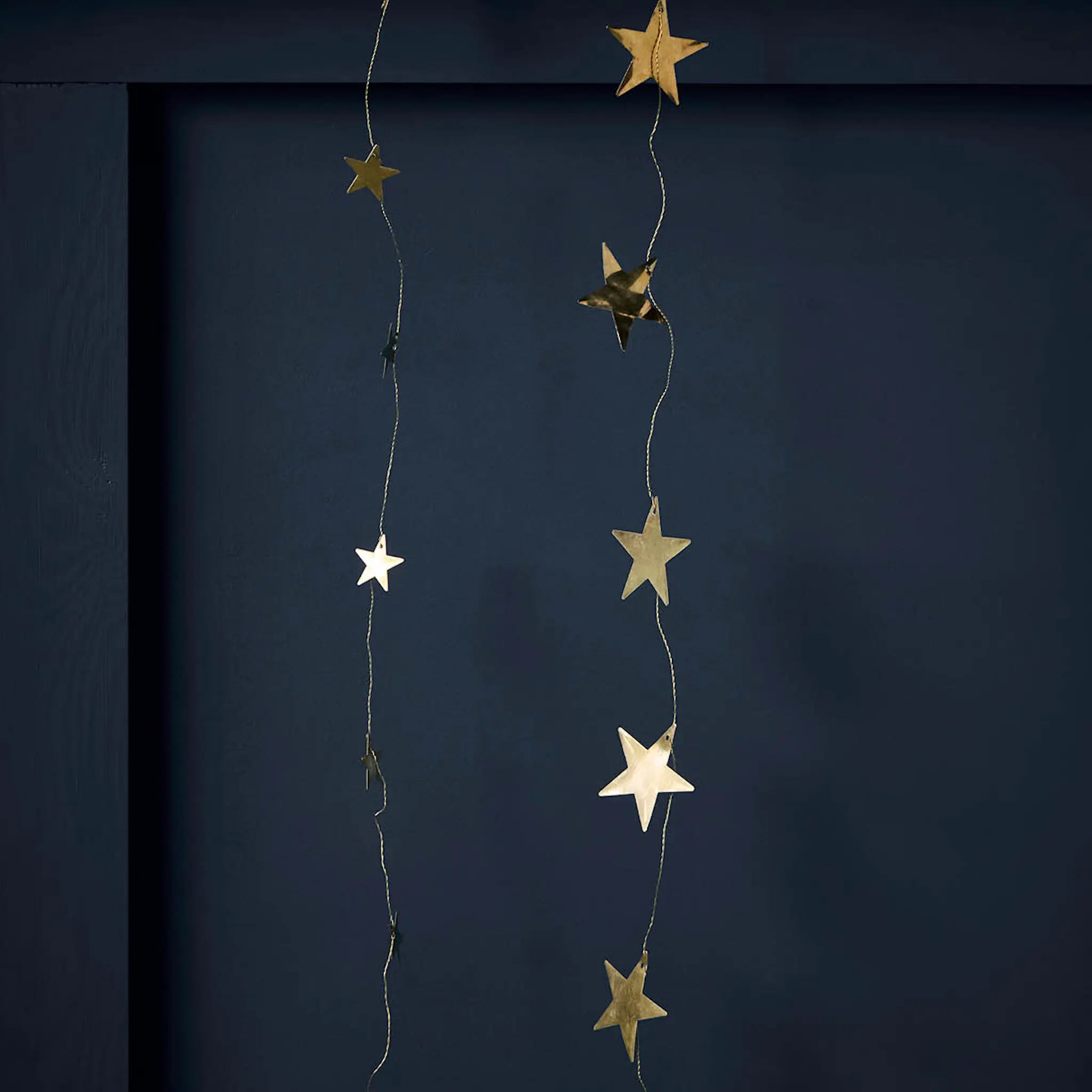 House Doctor Stars girlang 150 cm antik mässing