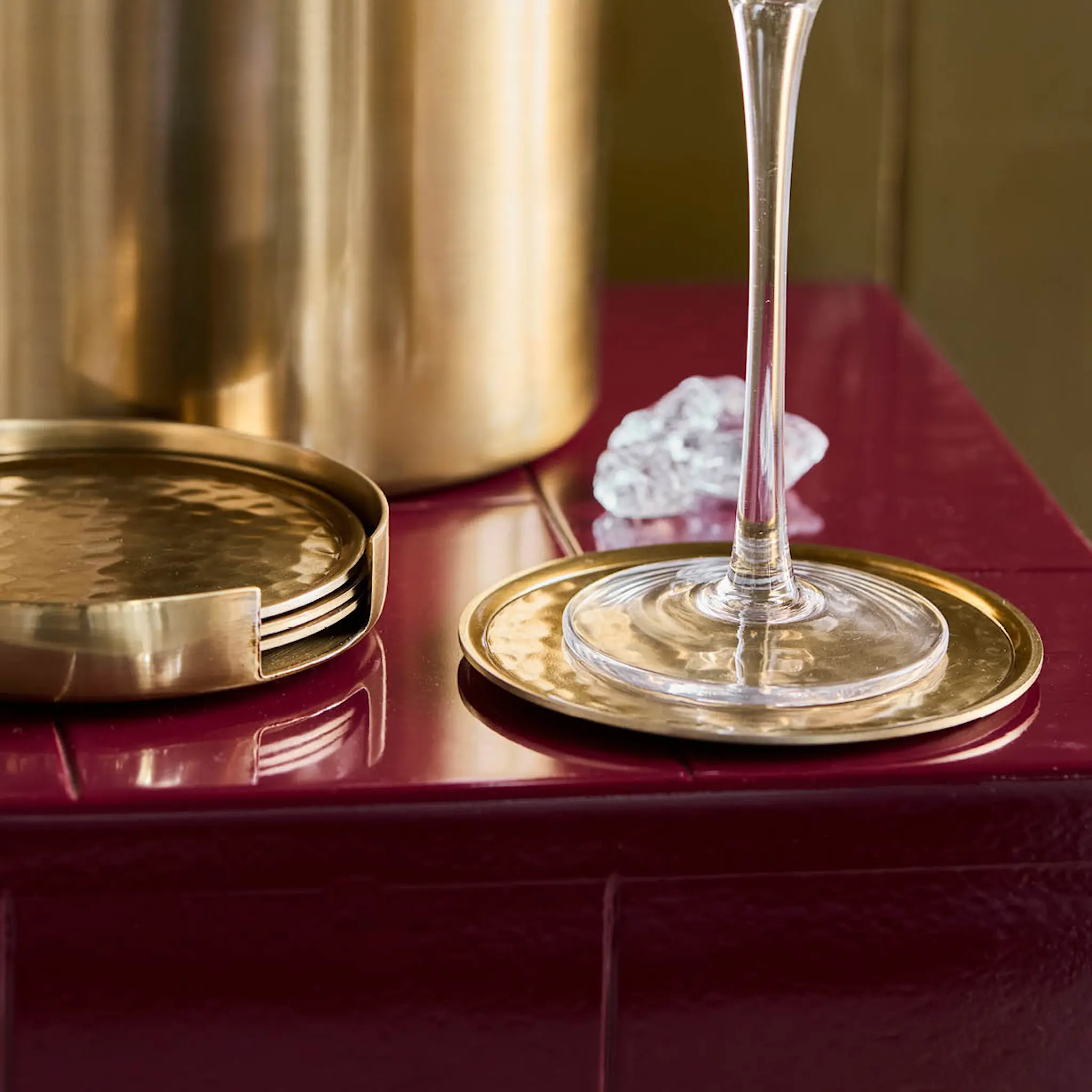 House Doctor Hammer glasunderlägg 10 cm 5 delar guldfinish