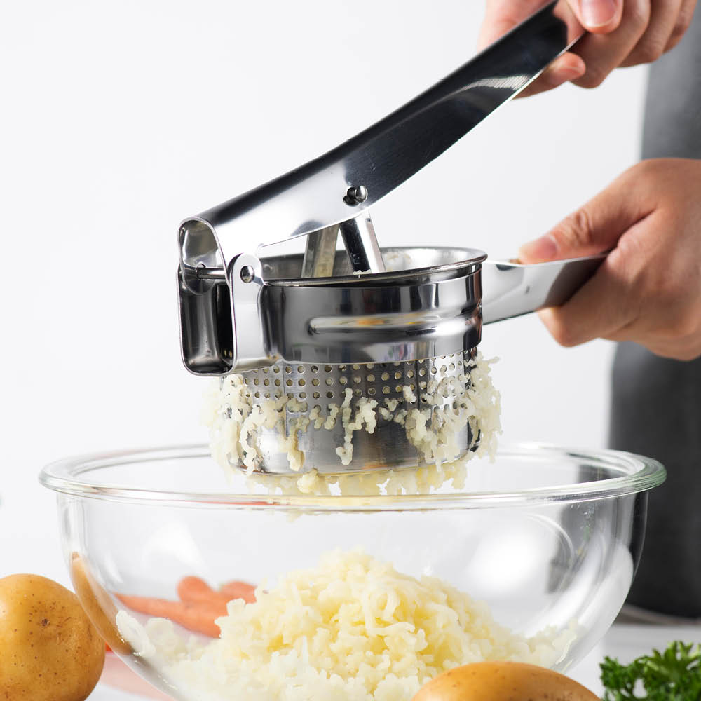 Modern House Kitchen Things potetmoser 27 cm børstet stål