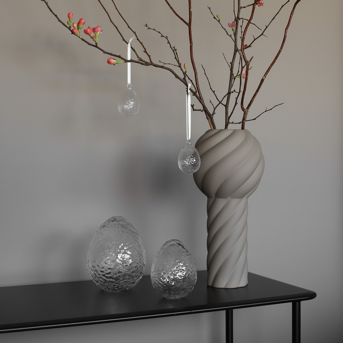 Cooee Gry stående påskägg 12 cm klar