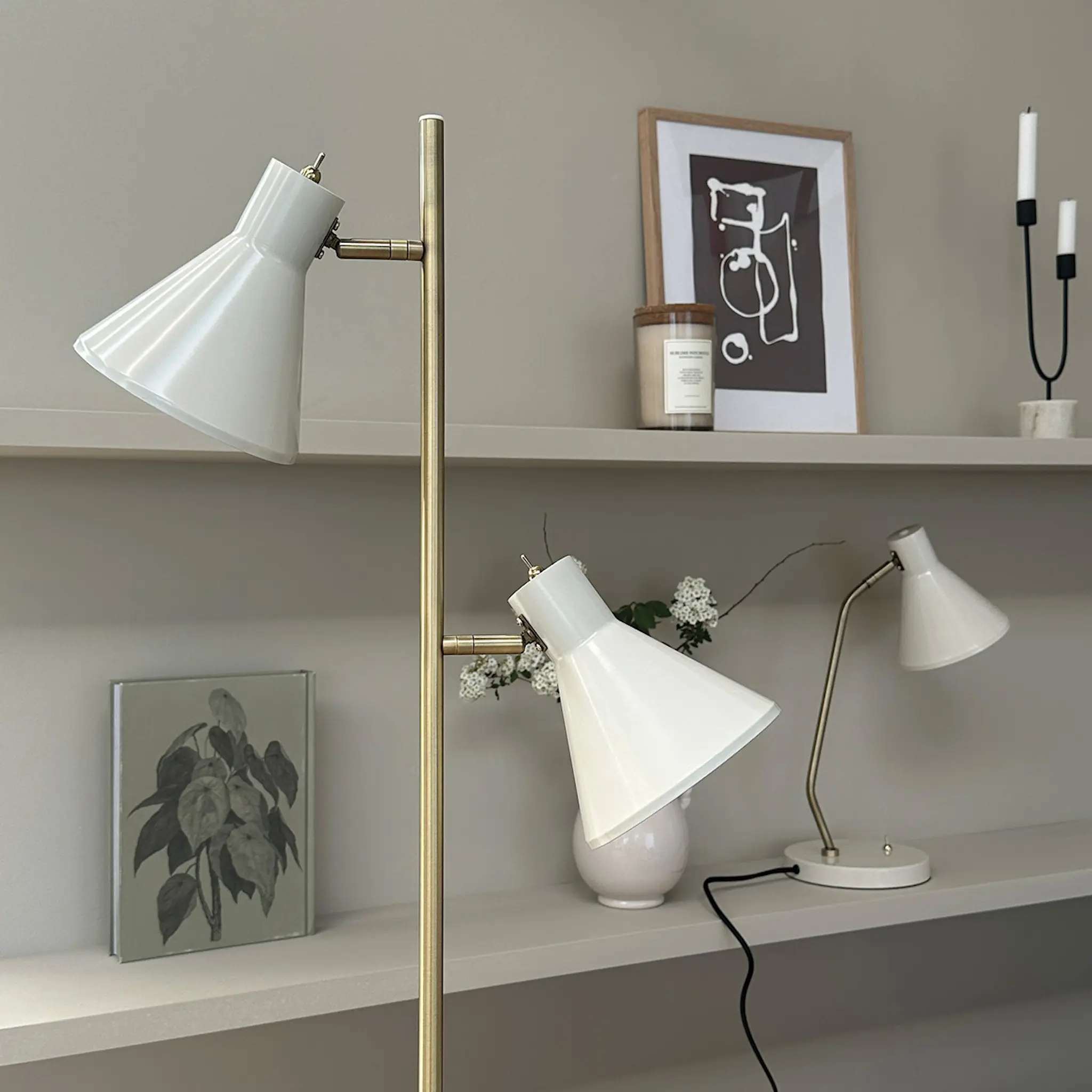 Dyberg Larsen Sleep golvlampa 165 cm vit